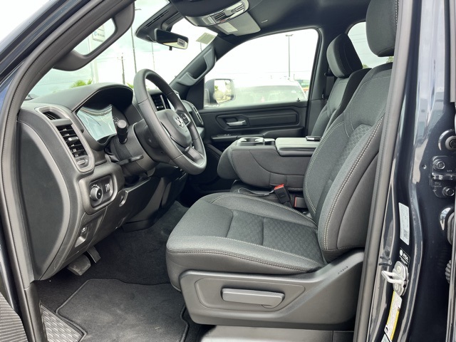 2025 Ram 1500 Tradesman photo 15