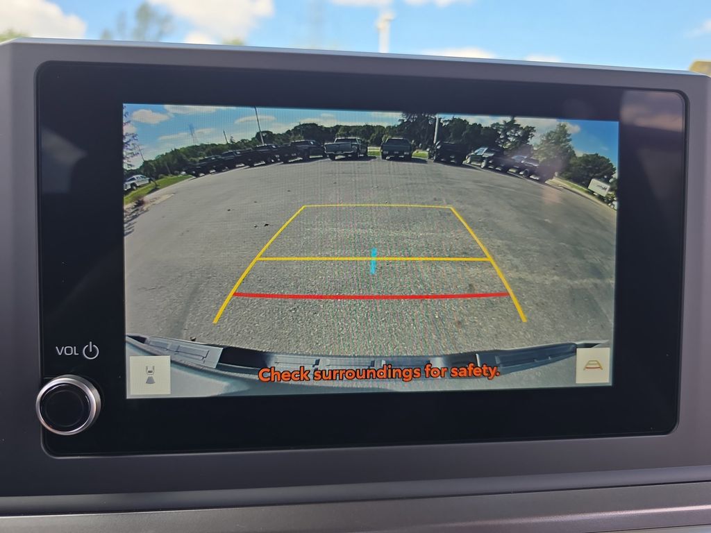 2025 Toyota Tacoma SR5 photo 23