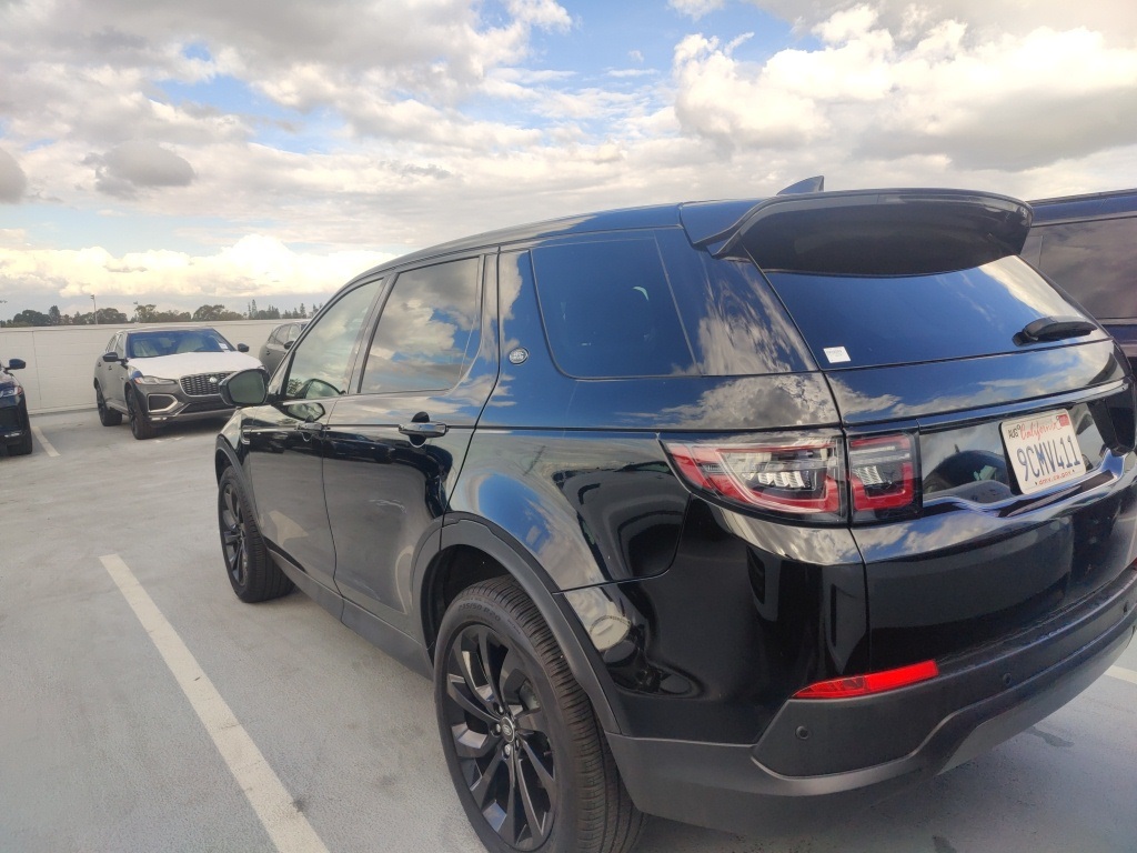 2023 Land Rover Discovery Sport S photo 4