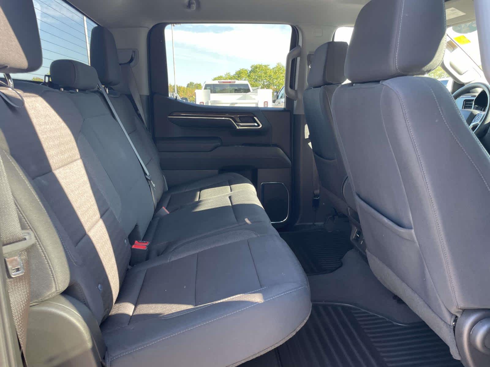 2024 Chevrolet Silverado 1500 LT photo 13