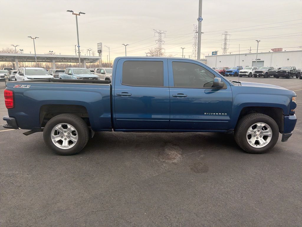 2016 CHEVROLET SILVERADO - Image 5