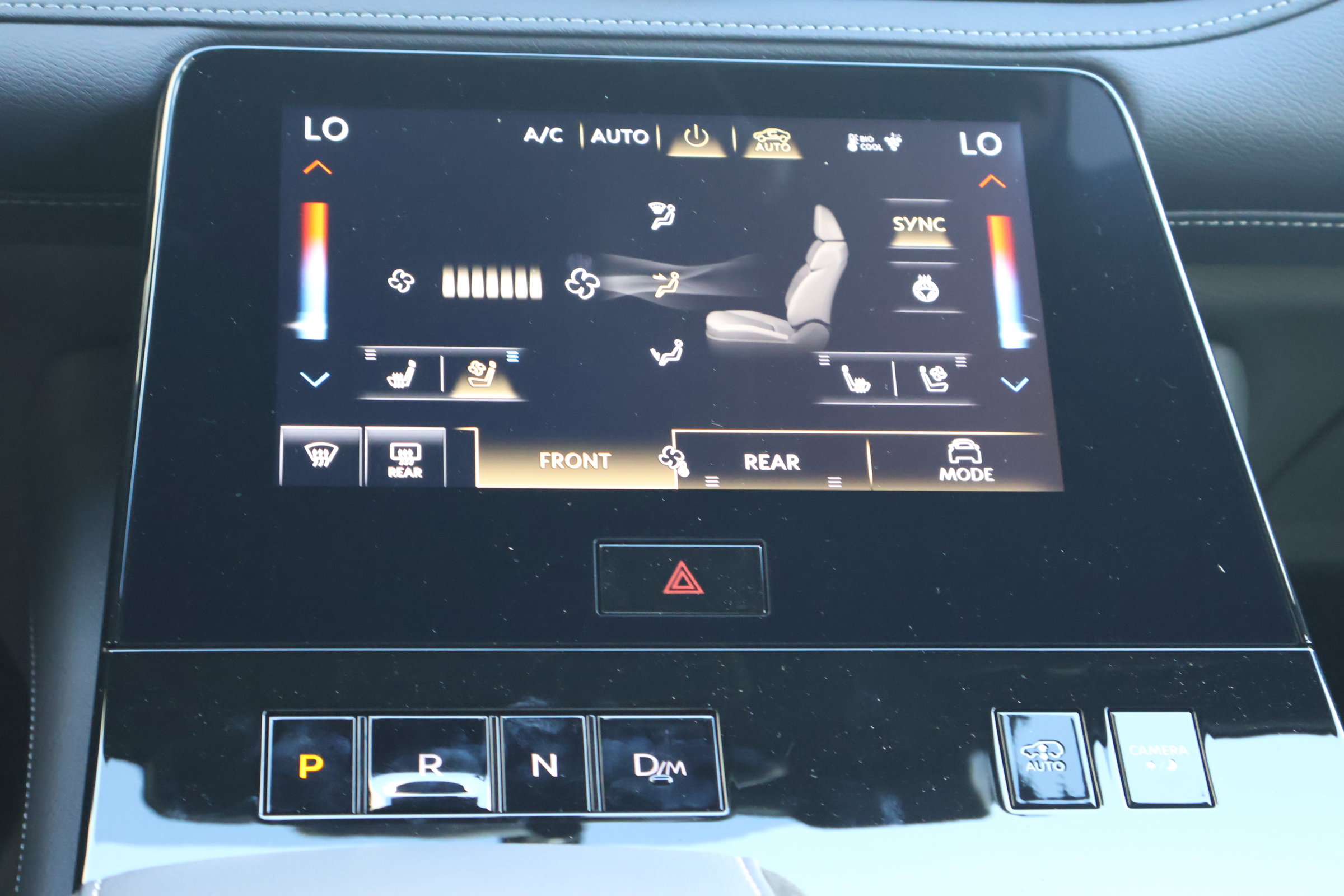 2026 Infiniti QX80 Sensory photo 17