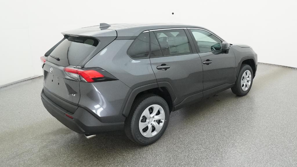 2025 Toyota RAV4 LE photo 18