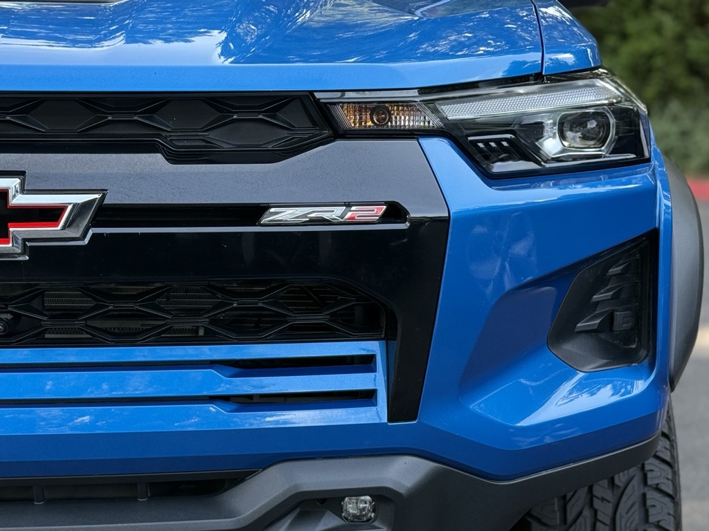 2024 Chevrolet Colorado ZR2 photo 3