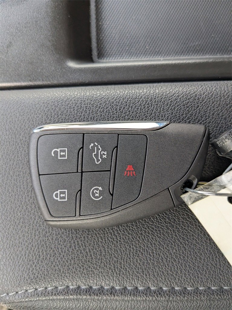 2025 Chevrolet Silverado 1500 LT photo 25