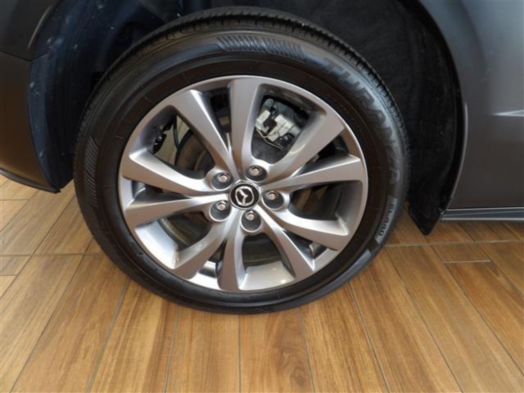 2024 Mazda CX-30 2.5 S Premium photo 5