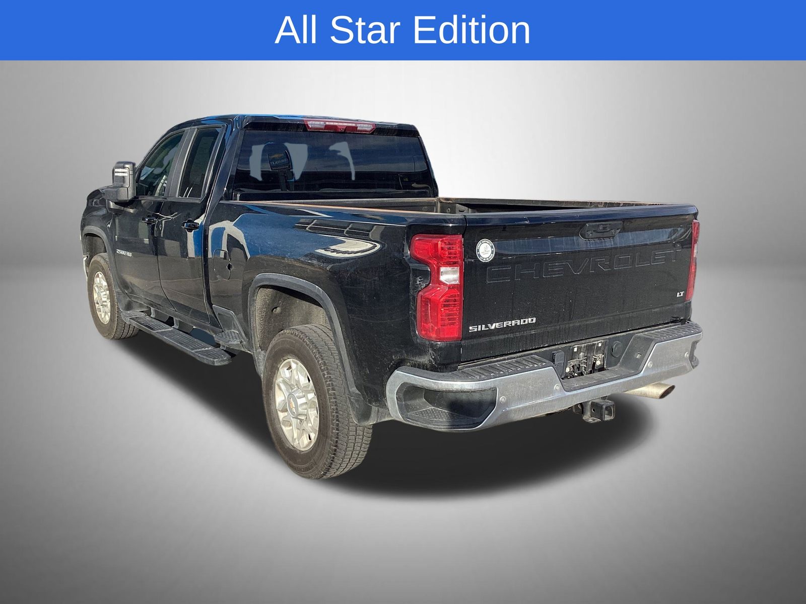 2024 Chevrolet Silverado 2500HD LT photo 3
