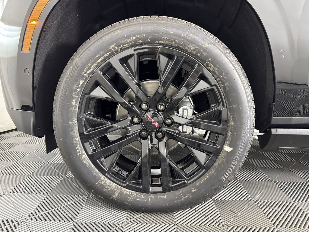 2025 Gmc Yukon Denali photo 8