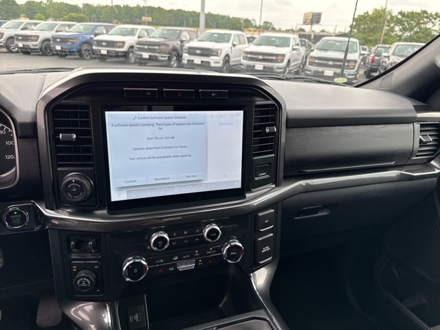 2022 Ford F-150 XLT photo 20
