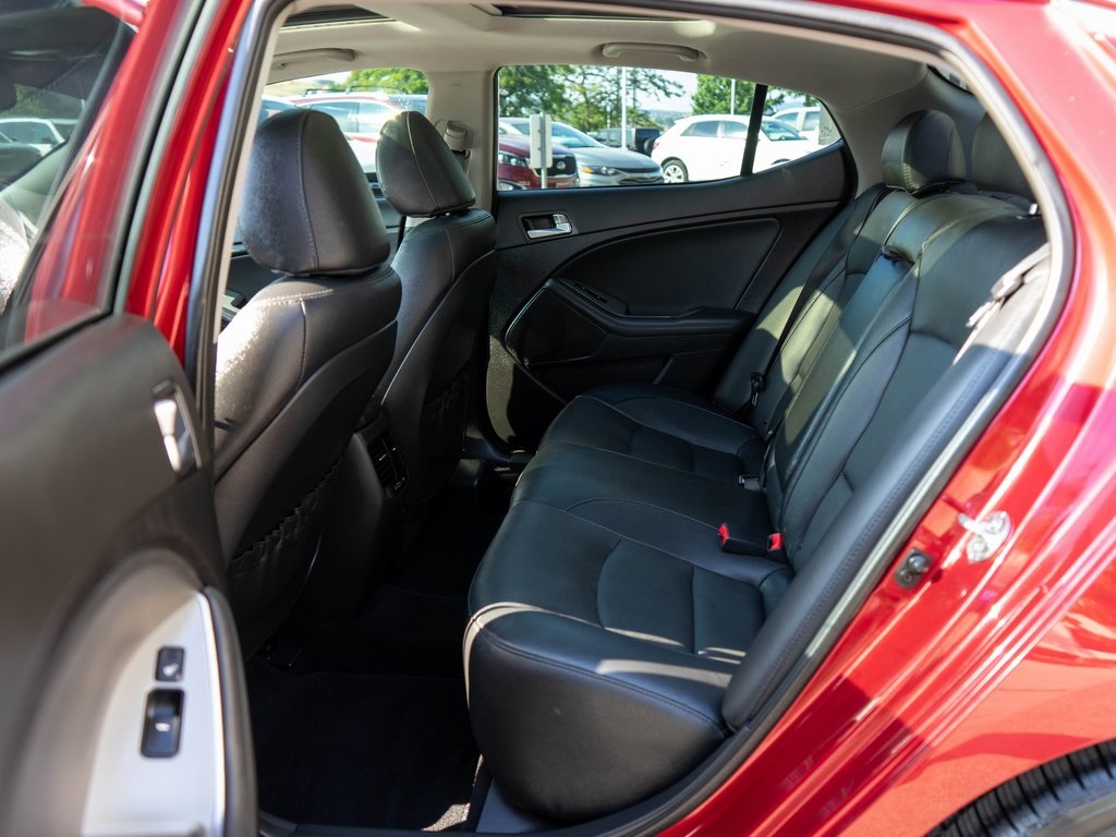 2015 Kia Optima SX Turbo photo 12