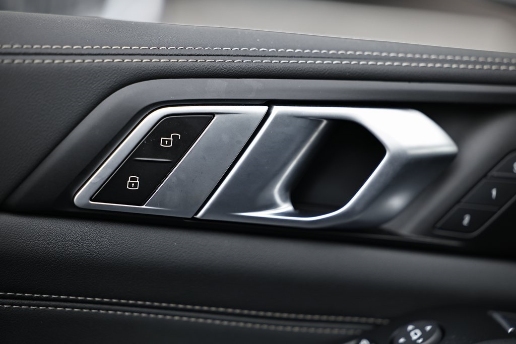 2024 Bmw X5 xDrive50e photo 14
