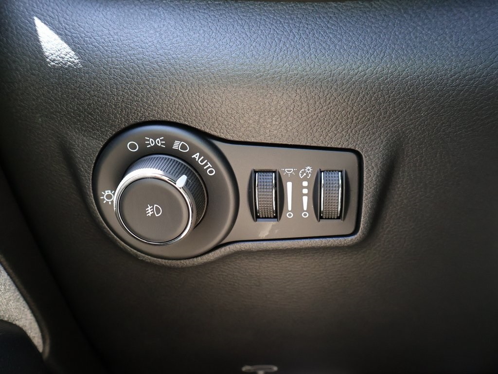 2025 Jeep Compass Latitude photo 29
