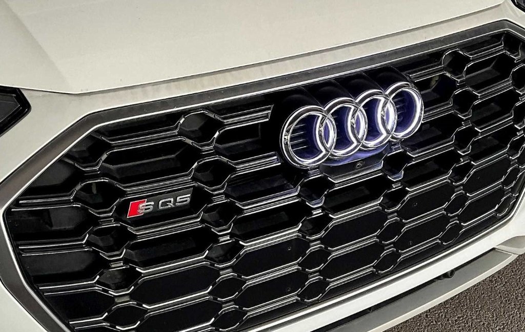 2023 AUDI SQ5 - Image 11