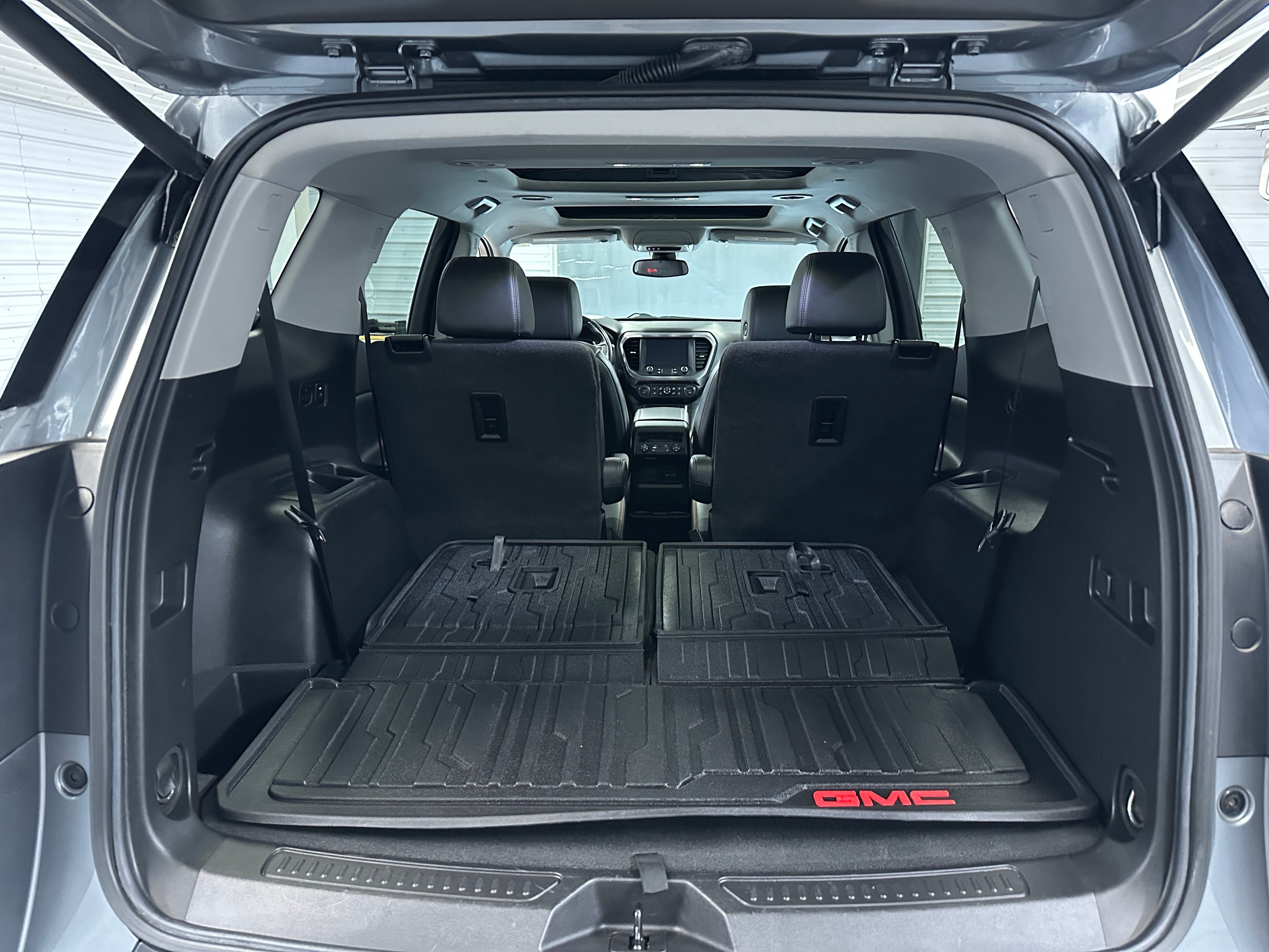 2022 Gmc Acadia AT4 photo 4
