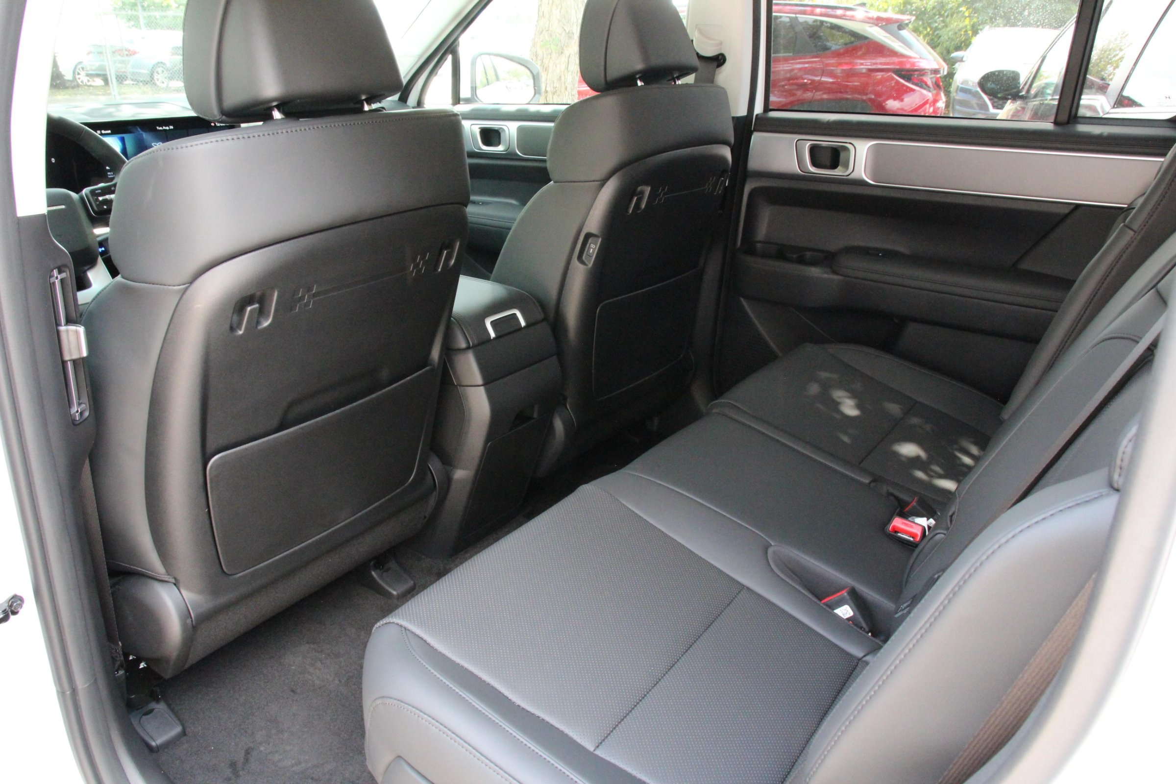 2026 Hyundai Santa Fe SEL photo 13