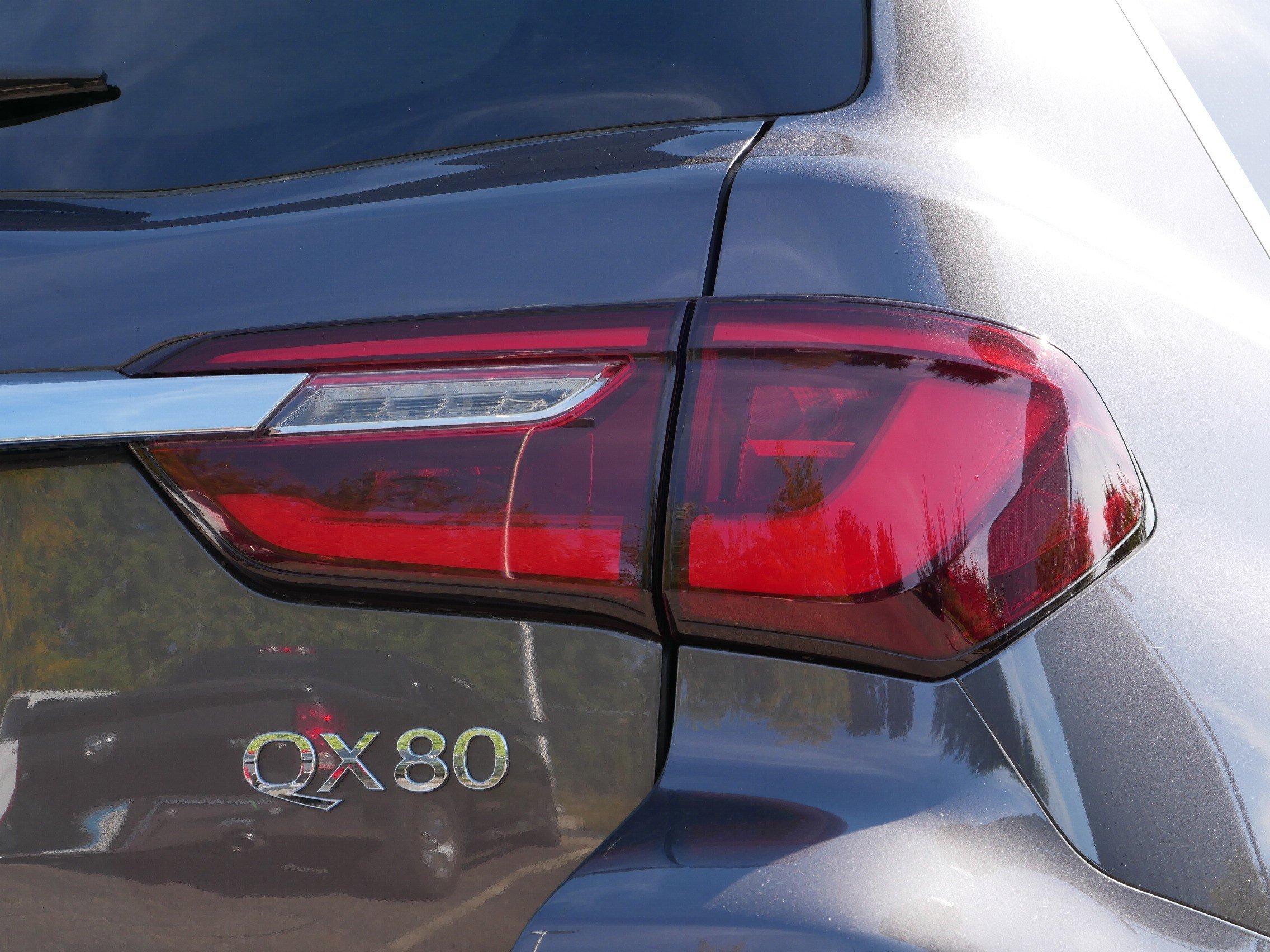 2024 Infiniti QX80 Luxe photo 17