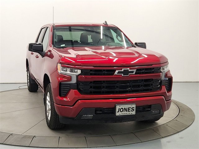 2024 Chevrolet Silverado 1500 RST photo 2
