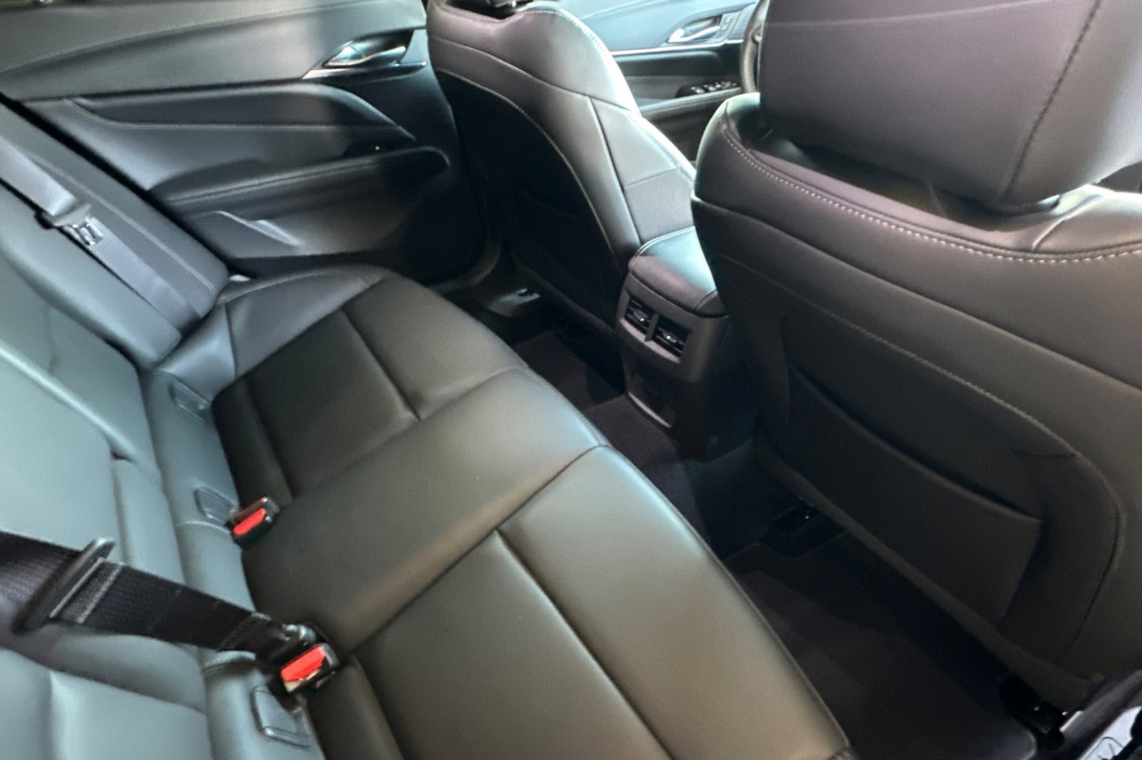 2024 Cadillac CT4 Luxury photo 18