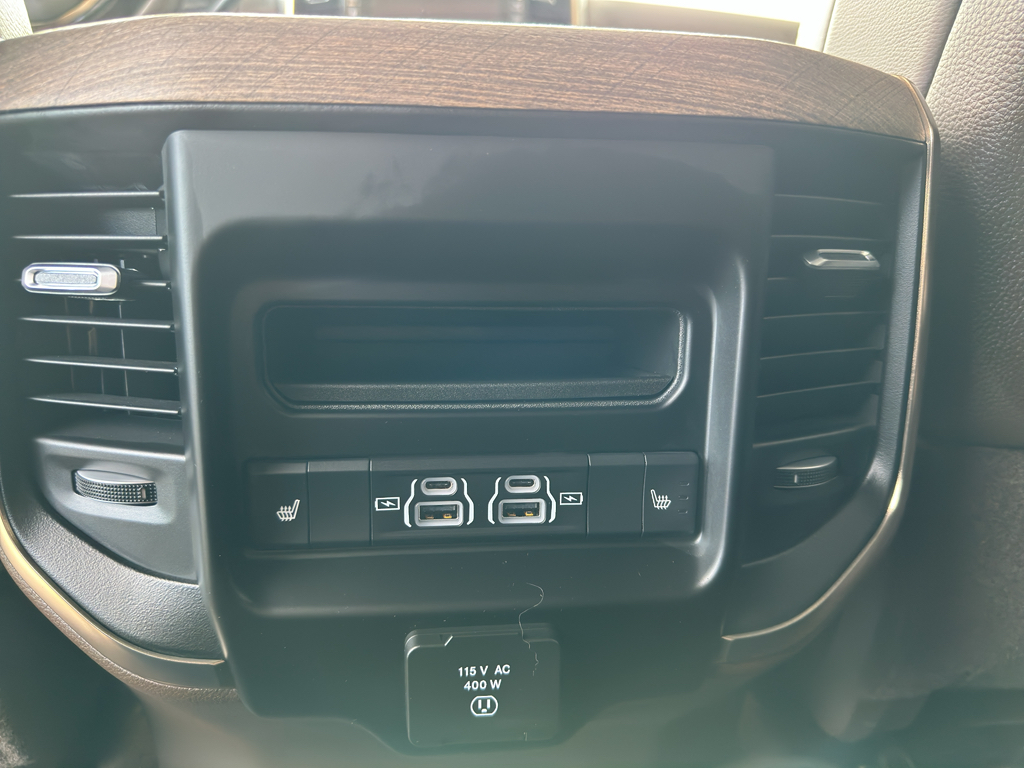 2025 Ram 2500 Longhorn photo 19
