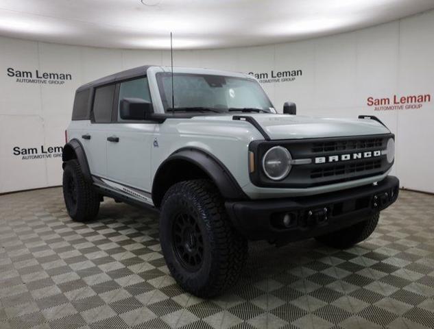 New 2024 Ford Bronco Black Diamond™ Door in Bloomington #NF5080