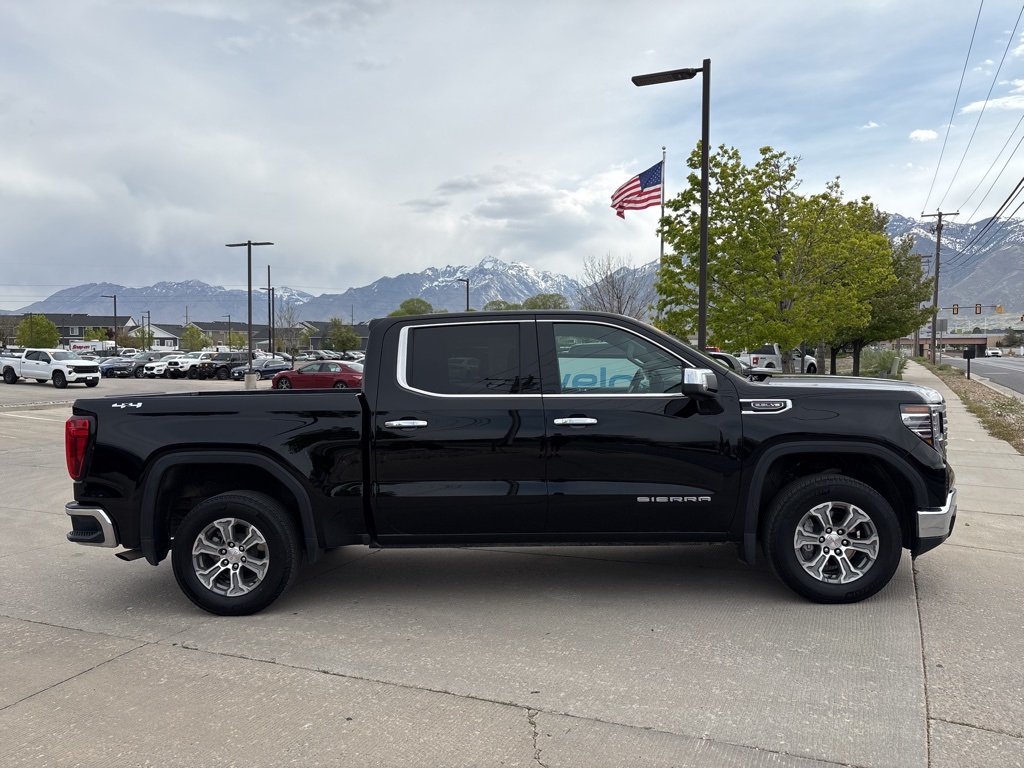 2024 Gmc Sierra 1500 SLT photo 3
