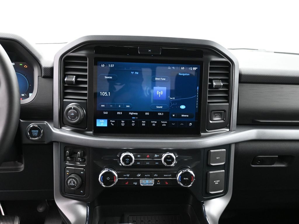 2025 Ford F-150 XLT photo 12