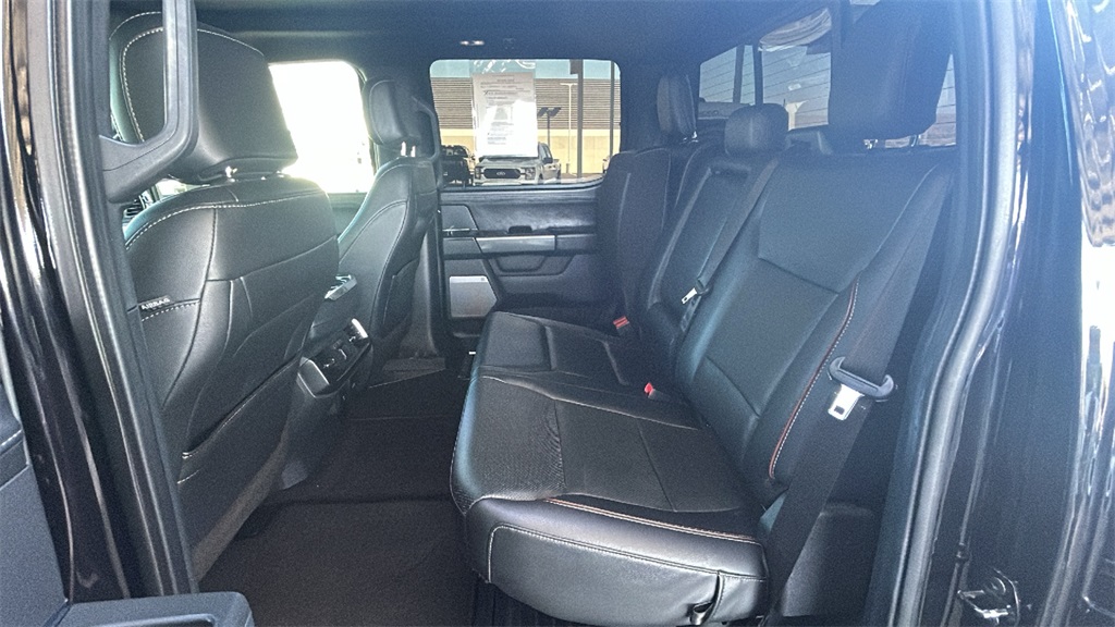 2021 Ford F-150 Lariat photo 24