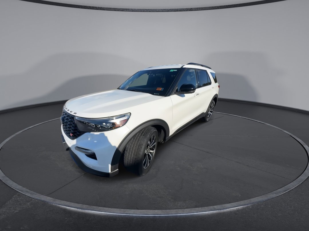 2020 Ford Explorer ST photo 4