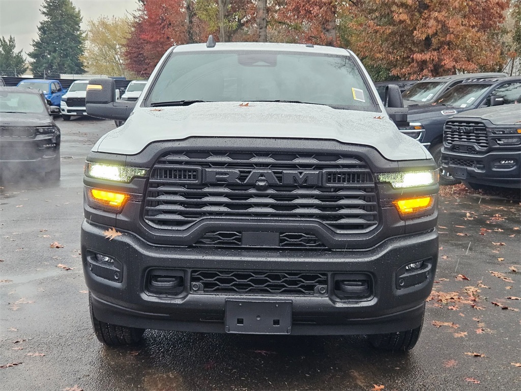 2026 Ram 3500 Tradesman photo 2