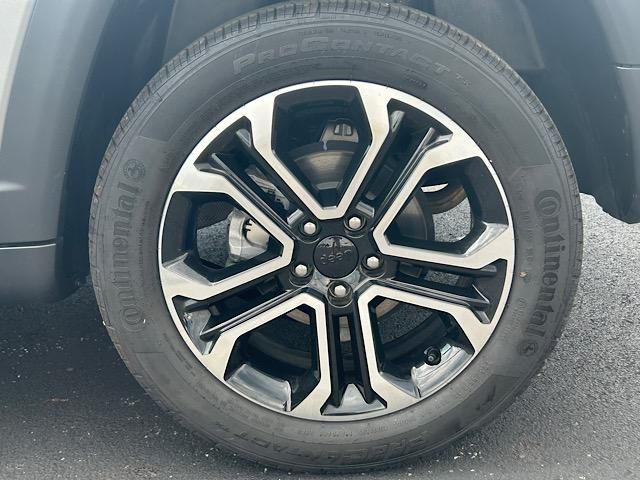 2022 Jeep Compass Limited photo 39