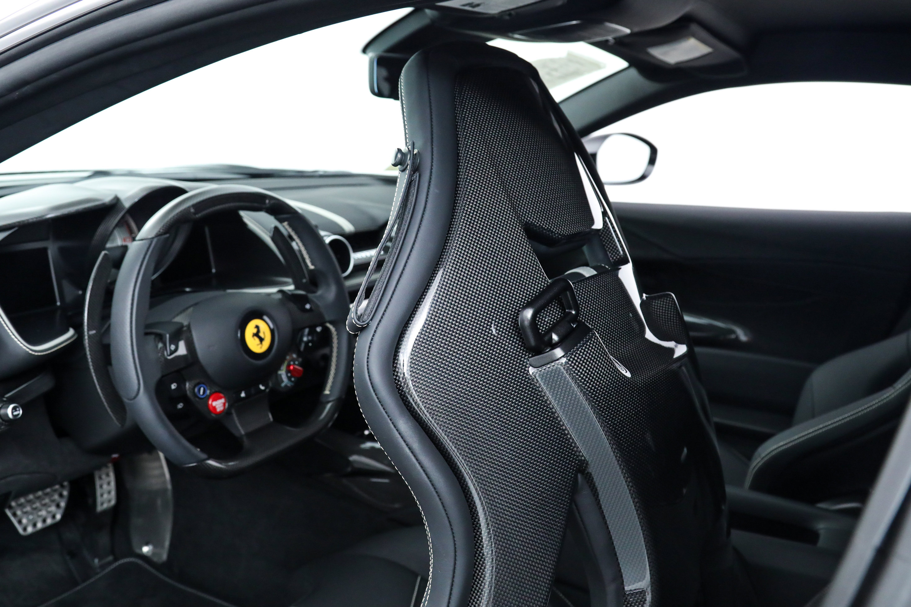 2024 Ferrari 812 Competizione photo 48
