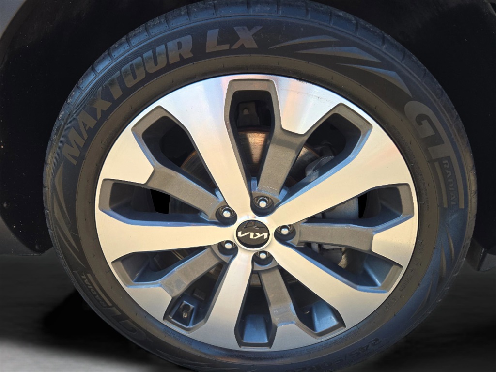 2022 Kia Telluride EX photo 30