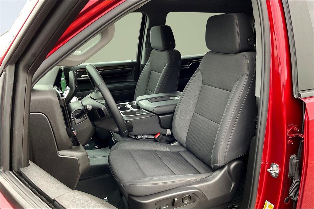 2024 Chevrolet Silverado 1500 RST photo 24