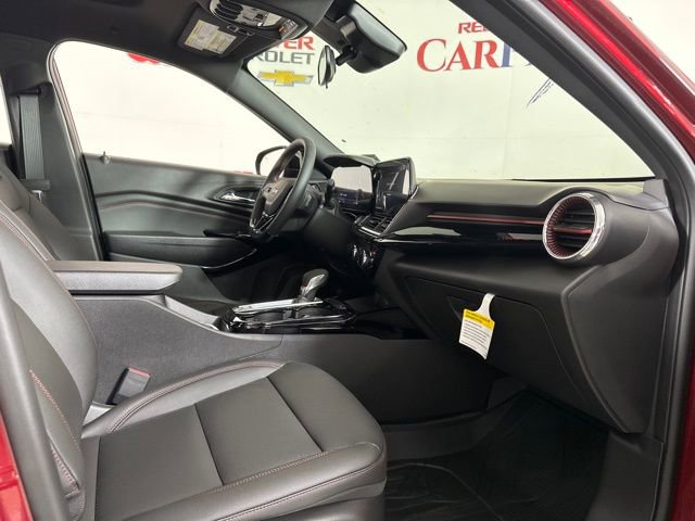 2025 Chevrolet Trax photo 24
