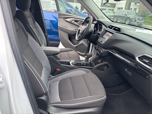 2023 Chevrolet Trailblazer LT photo 10