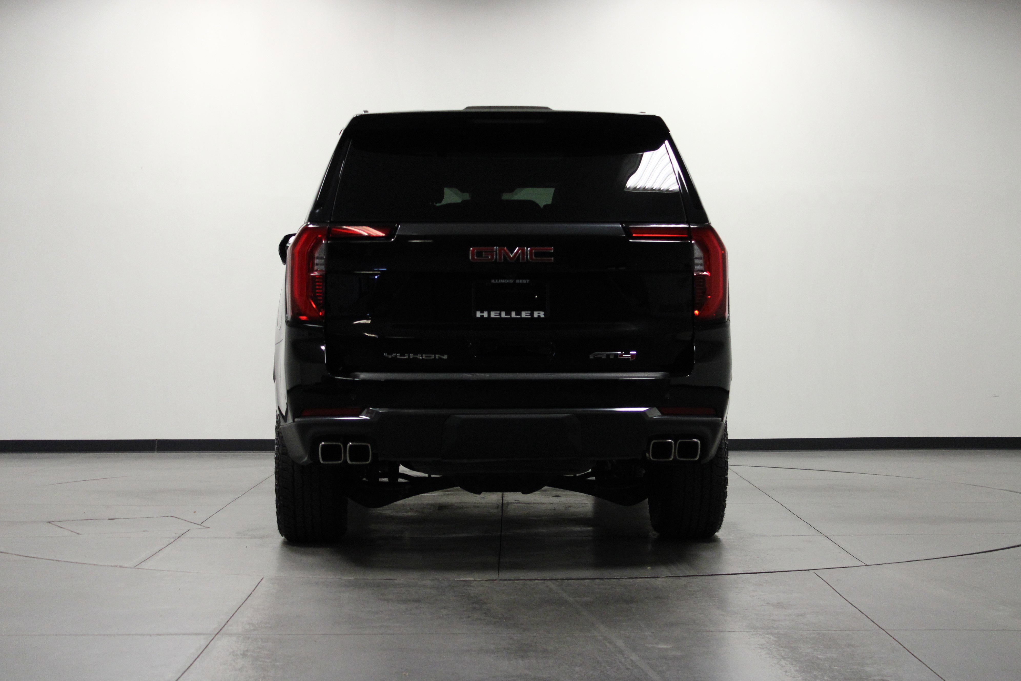 2025 Gmc Yukon AT4 photo 3