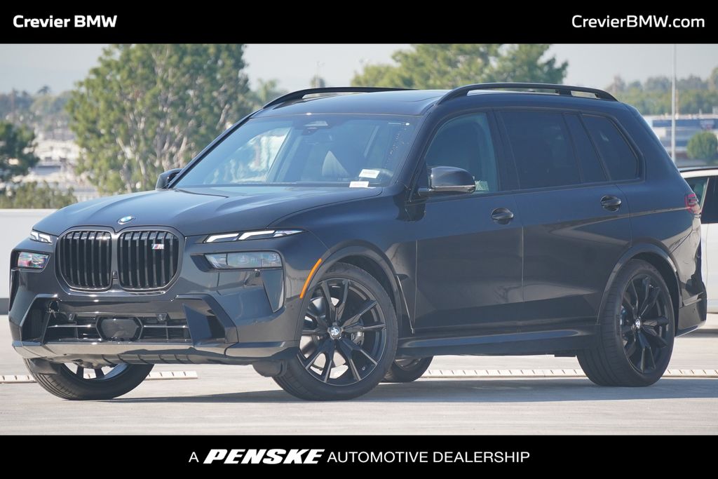 2026 BMW X7 M60i's photo