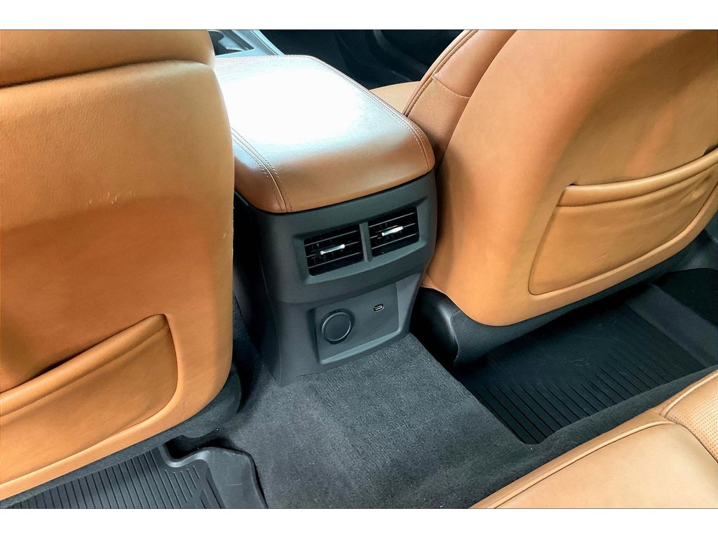 2021 Cadillac CT5 V photo 33