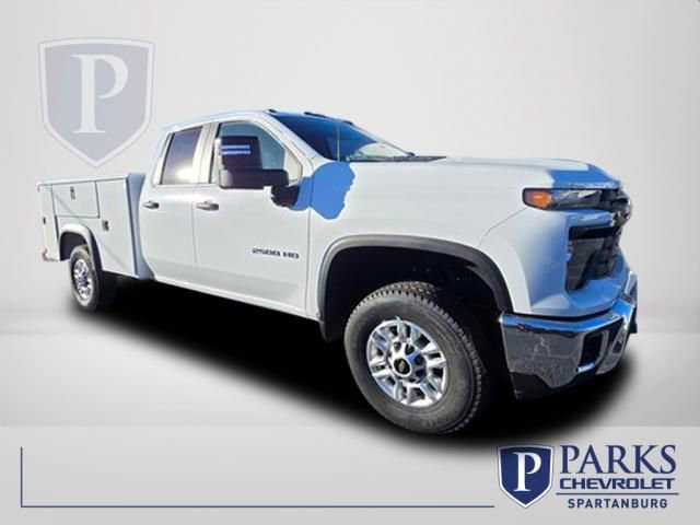 2025 Chevrolet Silverado 2500HD Work Truck's photo