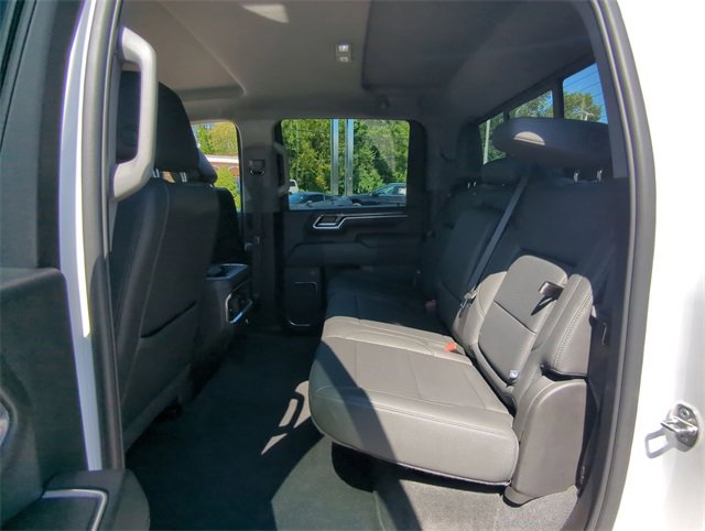 2024 Chevrolet Silverado 2500HD LTZ photo 17