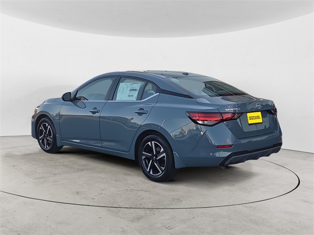 2025 Nissan Sentra SV photo 3