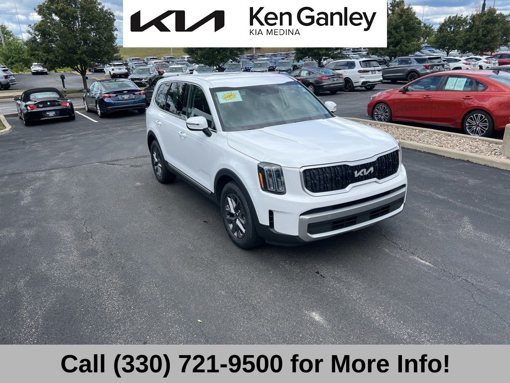 2023 Kia Telluride LX photo 5