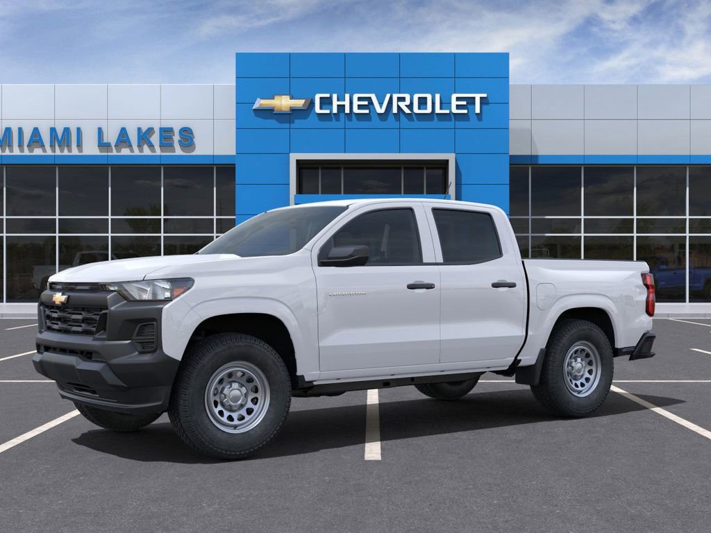 2025 Chevrolet Colorado LT photo 2
