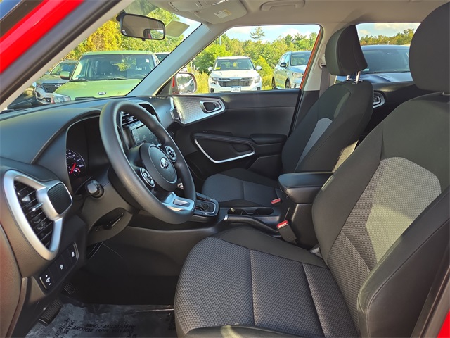 2020 Kia Soul LX photo 25
