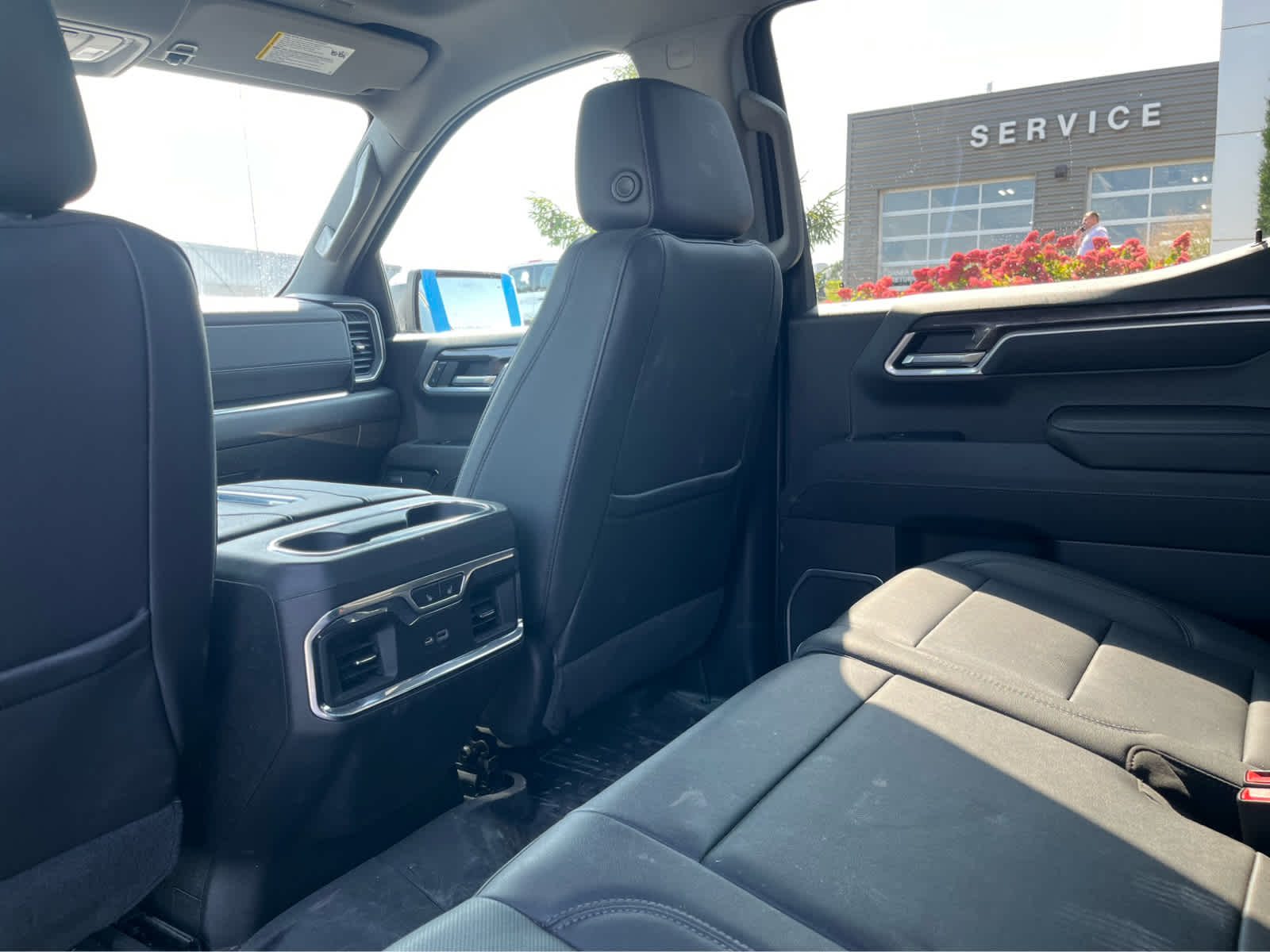 2022 Chevrolet Silverado 1500 LTZ photo 4