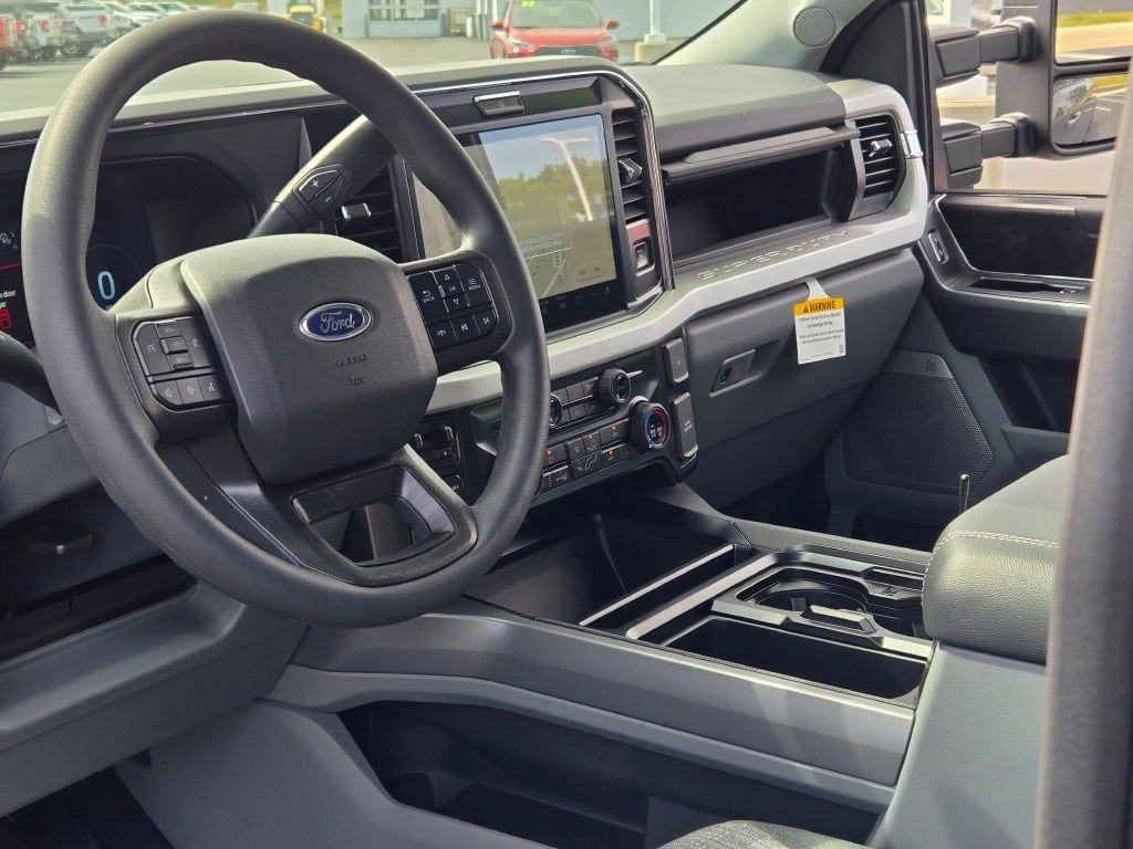 2026 Ford F-350 photo 20