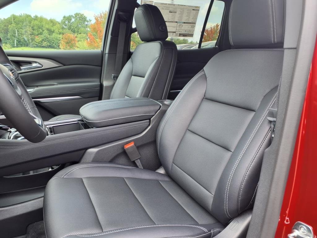 2026 Chevrolet Traverse photo 6