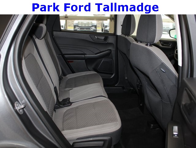 2022 Ford Escape SE photo 25