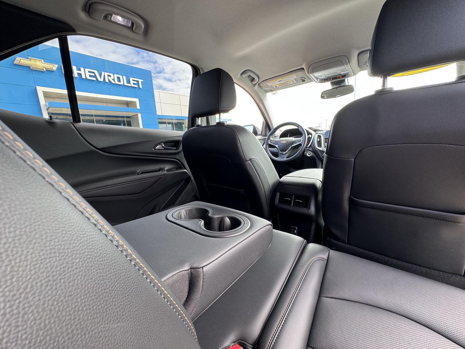 2020 Chevrolet Equinox Premier photo 3