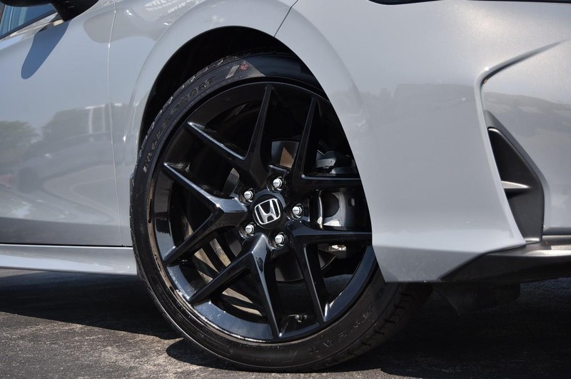 2025 Honda Civic Sport photo 3